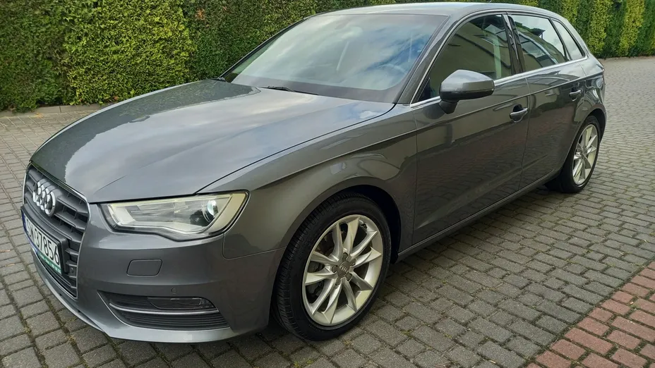 AUDI A3 Sportback -