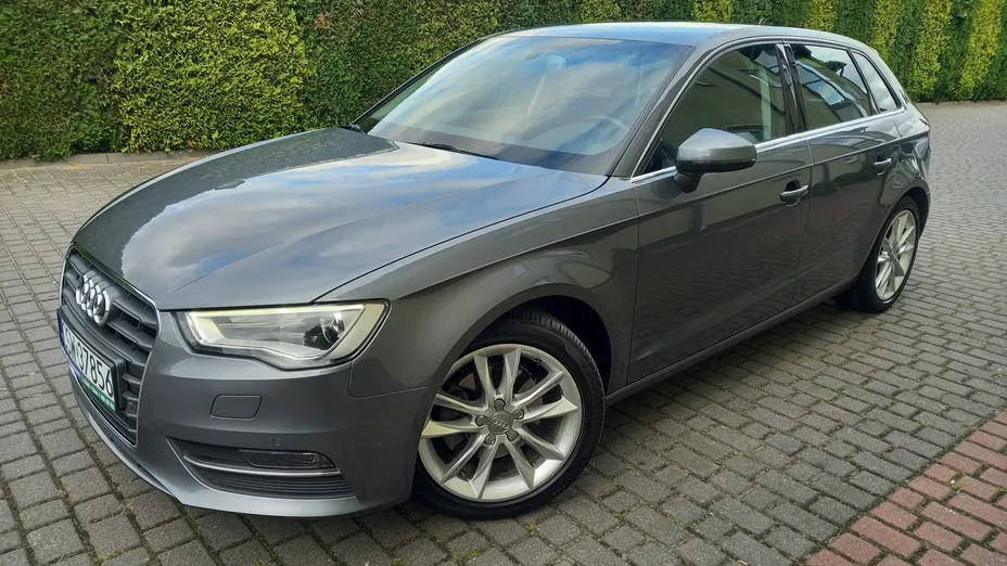 AUDI A3 Sportback -
