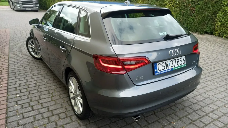 AUDI A3 Sportback -