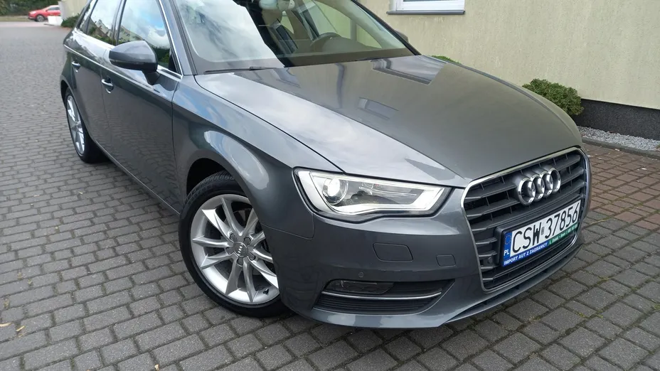 AUDI A3 Sportback -