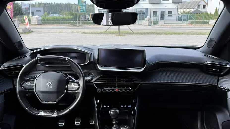 PEUGEOT 2008 -