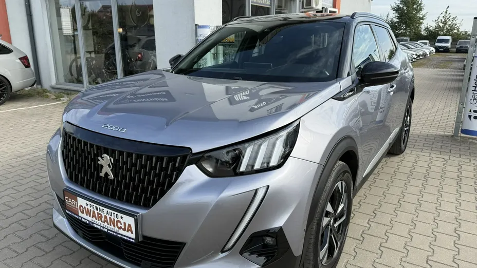 PEUGEOT 2008 -