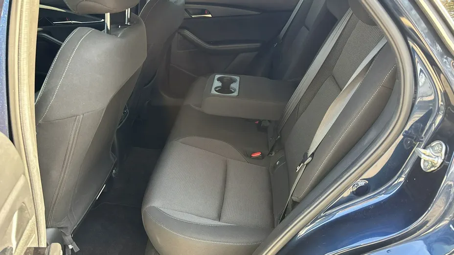 MAZDA CX-30 -
