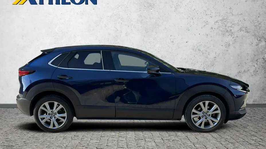 MAZDA CX-30 -