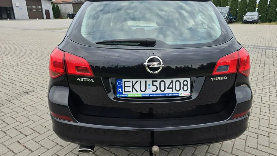 OPEL Astra -