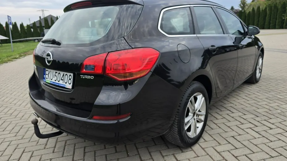 OPEL Astra -