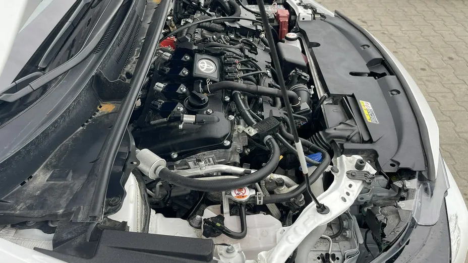 TOYOTA Corolla -