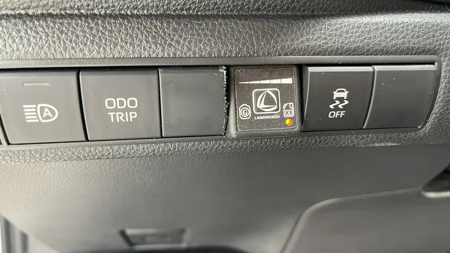 TOYOTA Corolla -