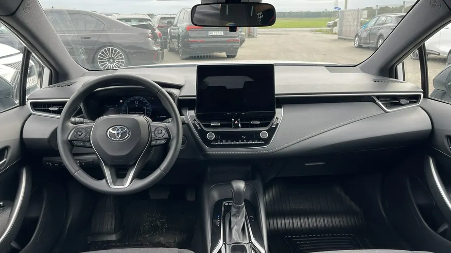 TOYOTA Corolla -
