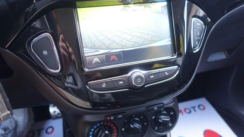 OPEL Corsa -