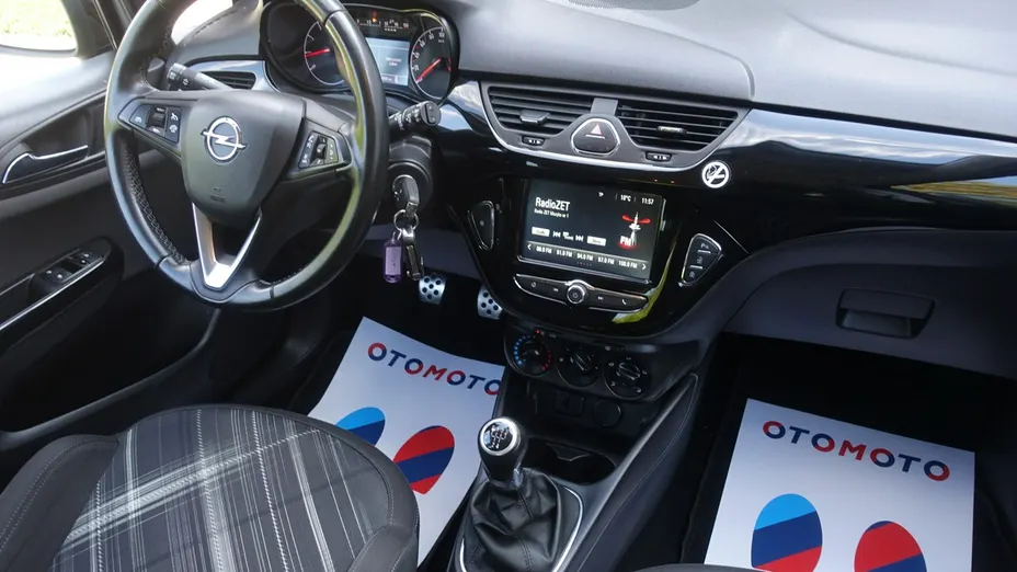 OPEL Corsa -