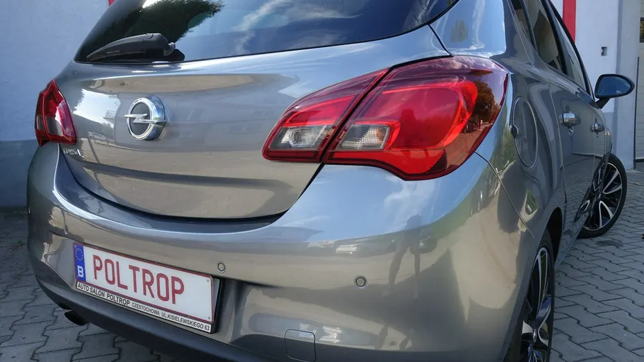 OPEL Corsa -
