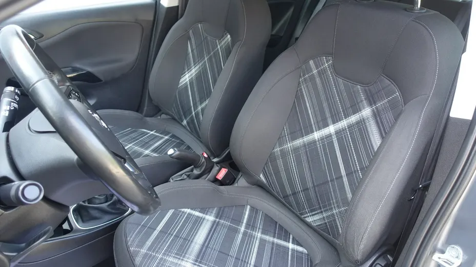 OPEL Corsa -