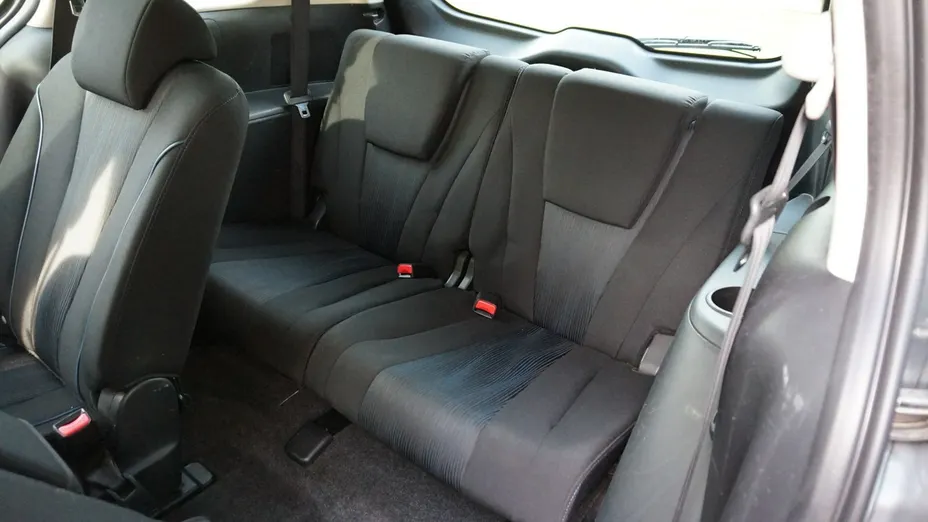 MAZDA 5 -