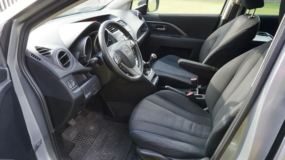 MAZDA 5 -