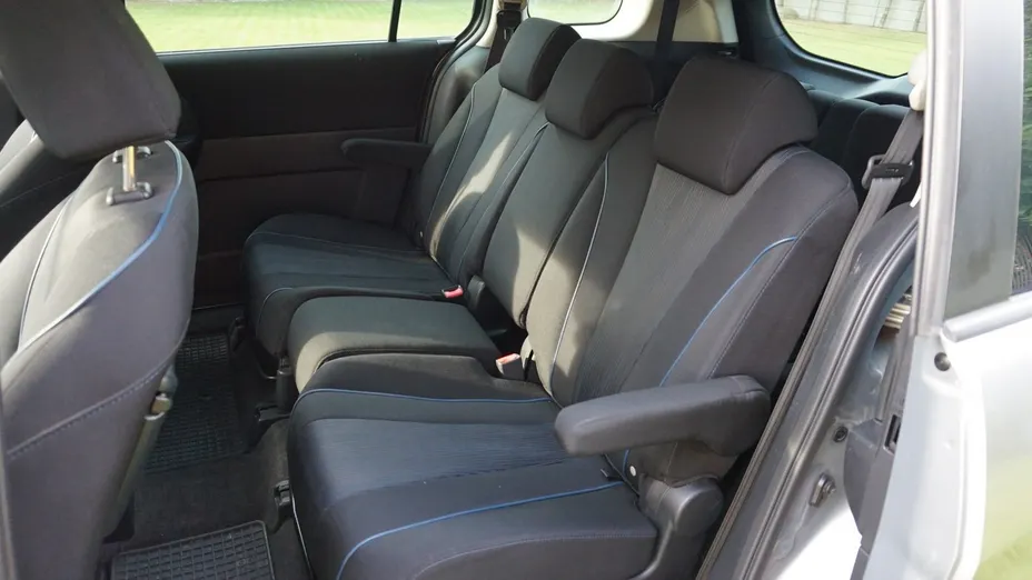 MAZDA 5 -