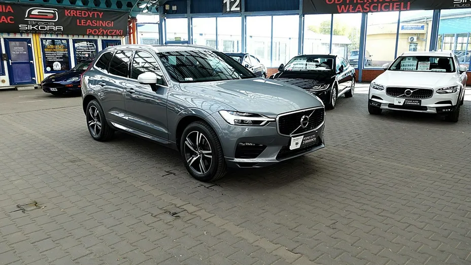 VOLVO XC60 -