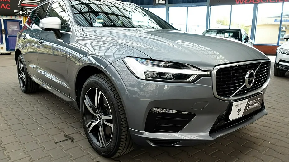 VOLVO XC60 -