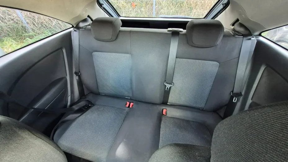 OPEL Corsa -