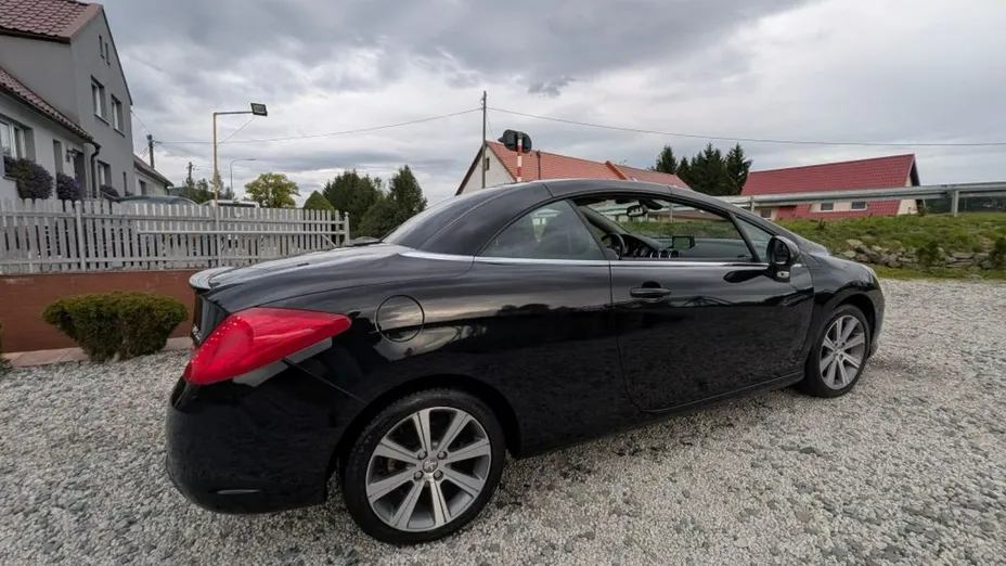 PEUGEOT 308 -