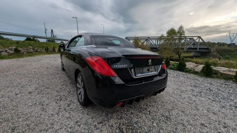 PEUGEOT 308 -