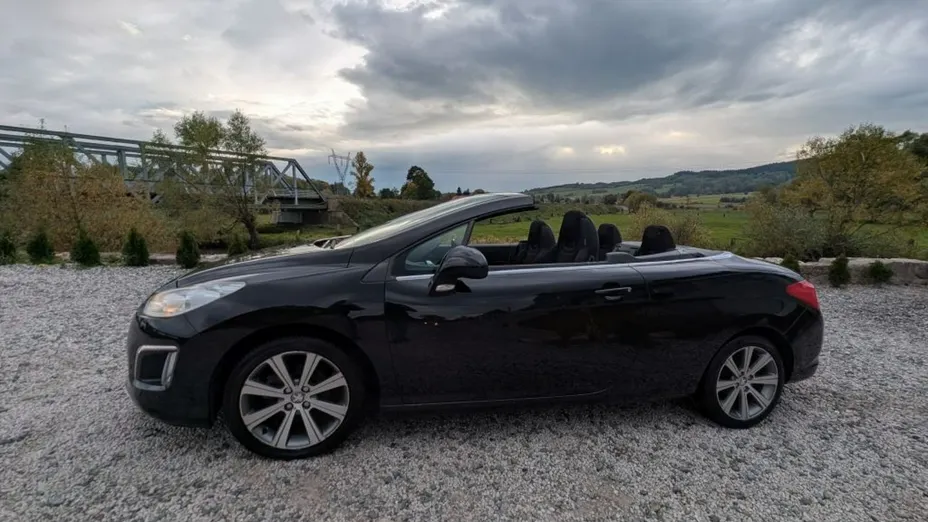 PEUGEOT 308 -