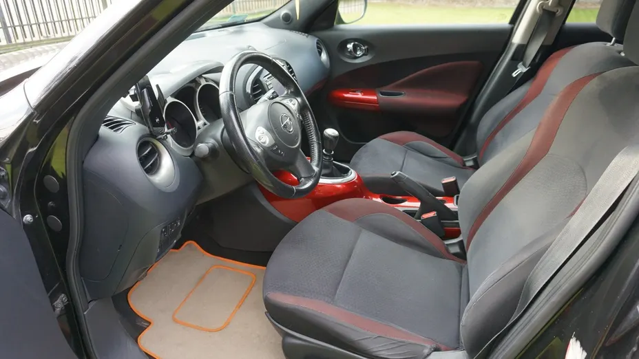 NISSAN Juke -
