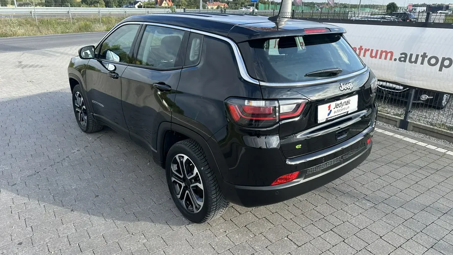JEEP Compass -