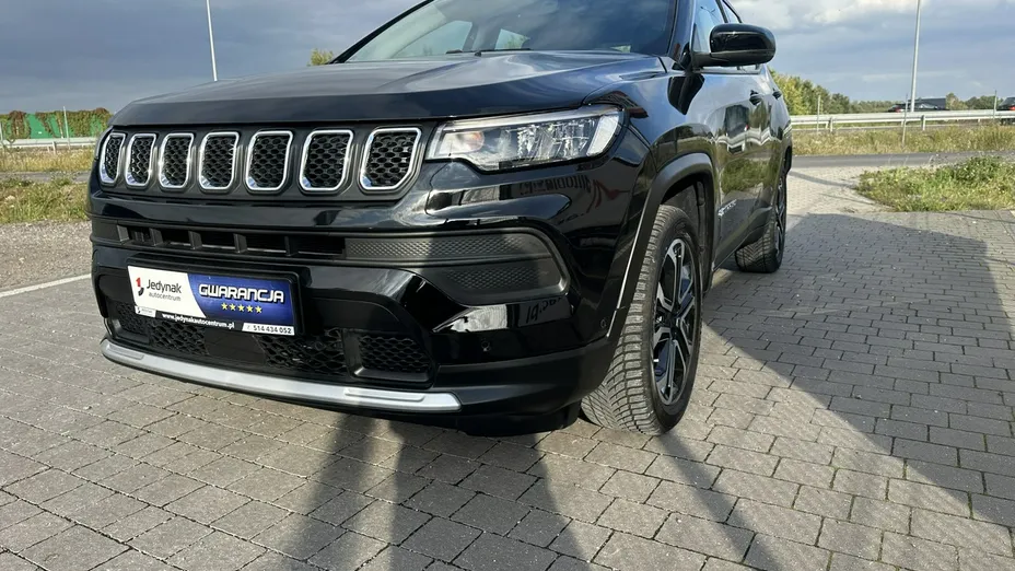 JEEP Compass -