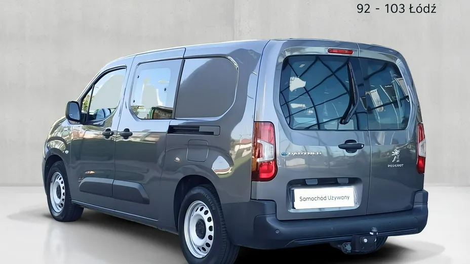 PEUGEOT Partner -