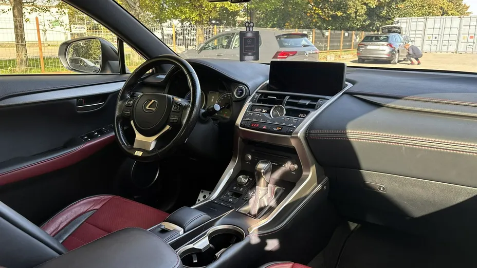 LEXUS NX -