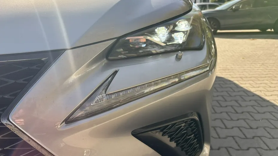 LEXUS NX -