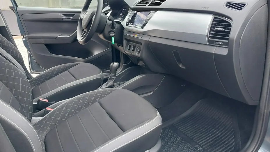 SKODA Fabia -