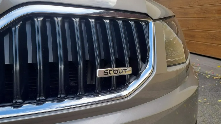 SKODA Octavia -