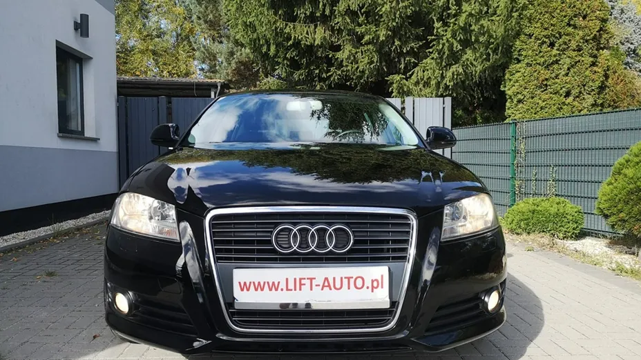 AUDI A3 Sportback -