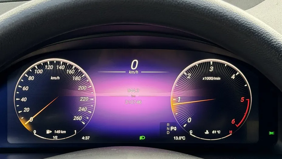 MERCEDES-BENZ C Klasa -