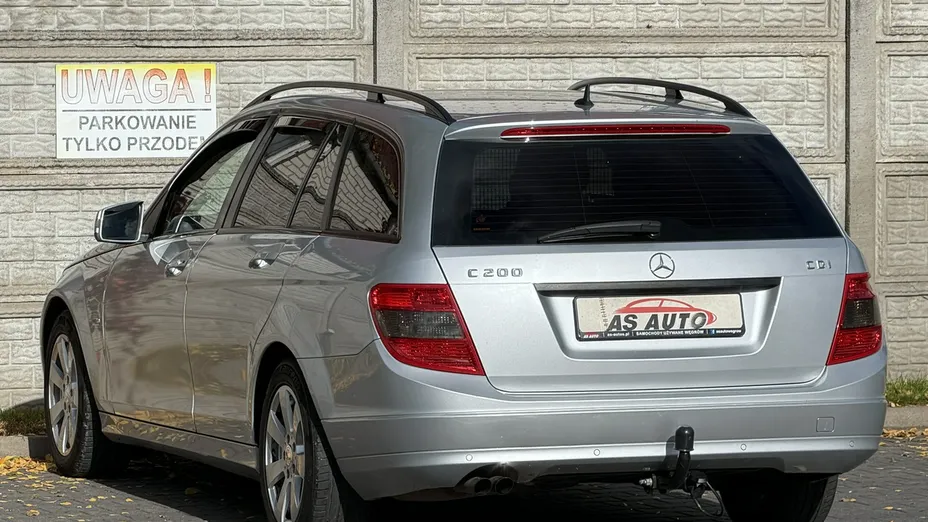 MERCEDES-BENZ C Klasa -