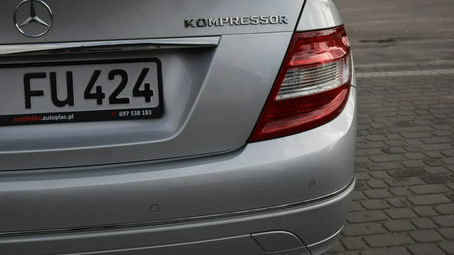 MERCEDES-BENZ C Klasa -