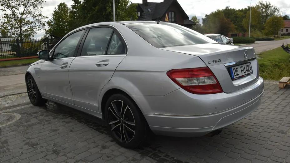 MERCEDES-BENZ C Klasa -