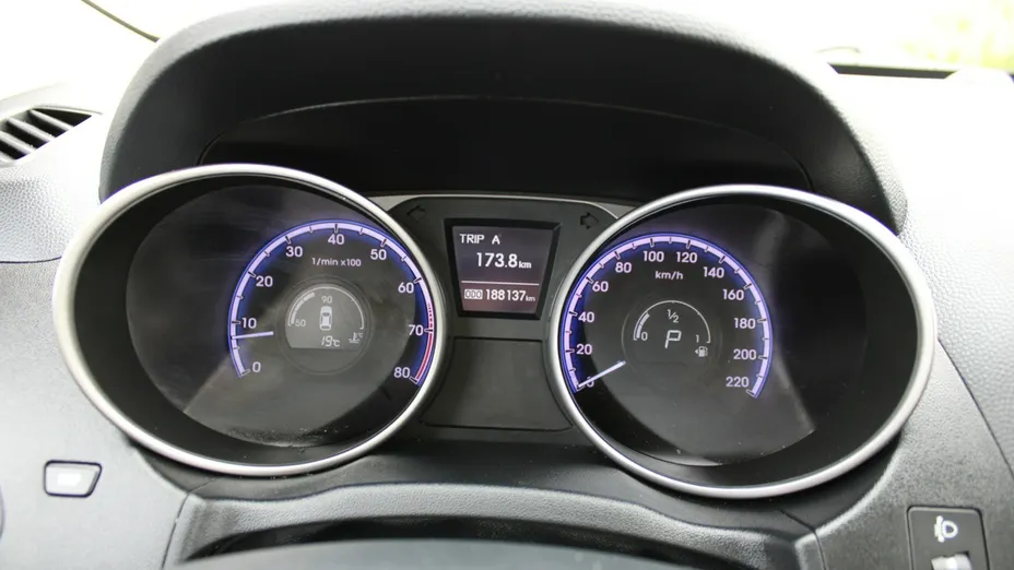 HYUNDAI ix35 -