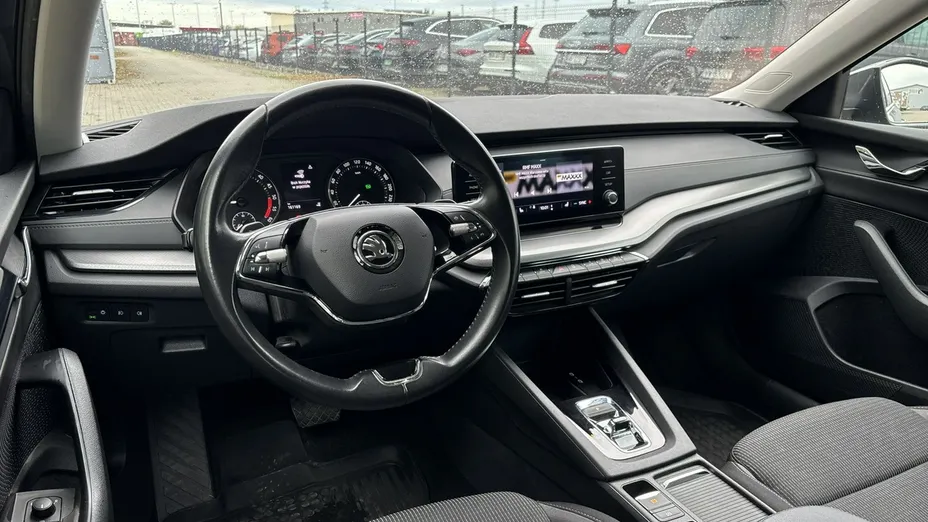 SKODA Octavia -