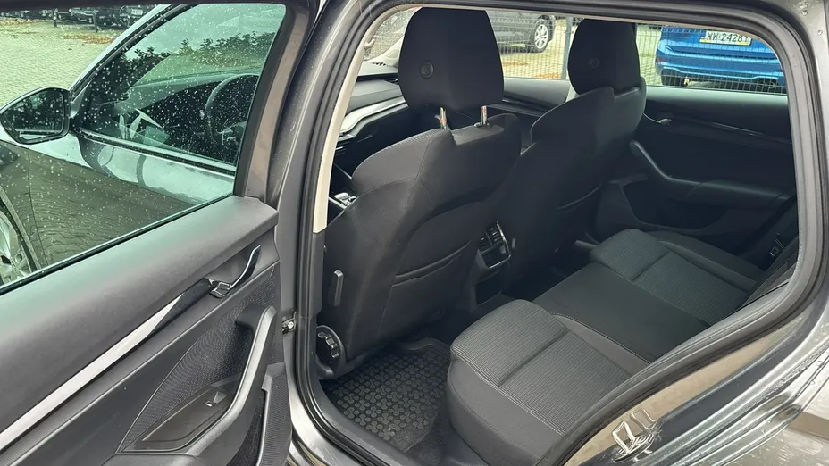 SKODA Octavia -