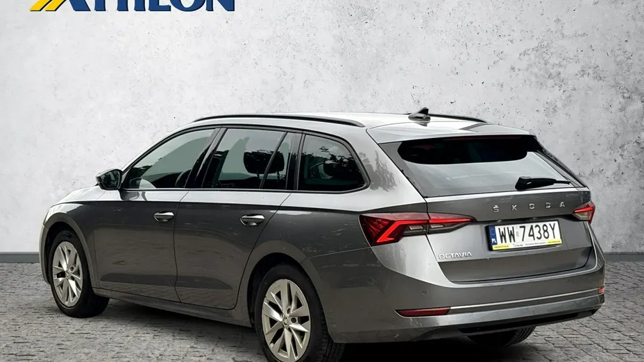 SKODA Octavia -