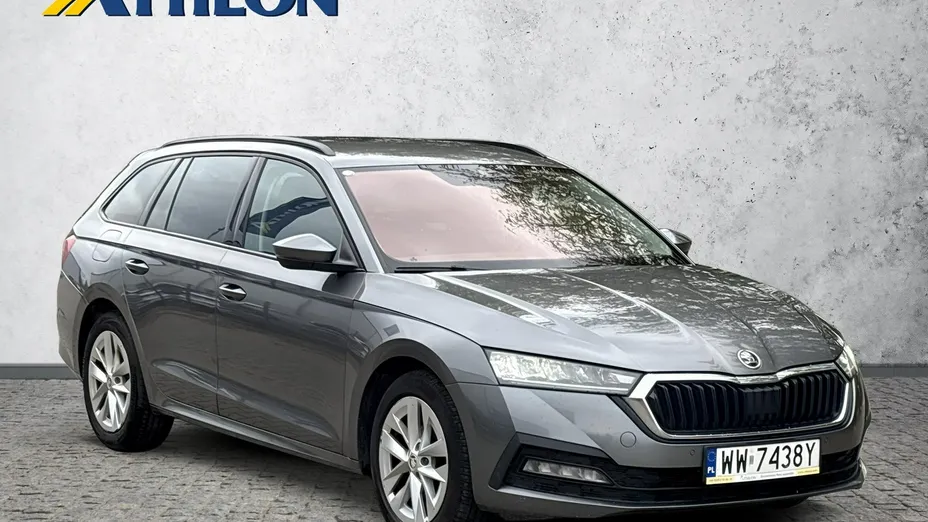 SKODA Octavia -