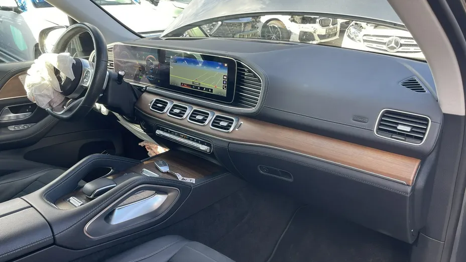 MERCEDES-BENZ GLE -
