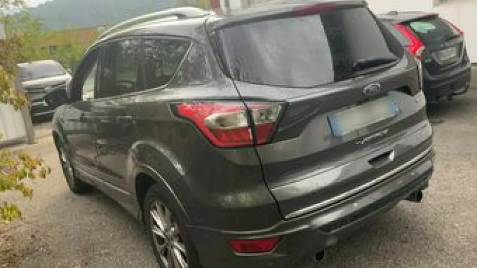 FORD Kuga -