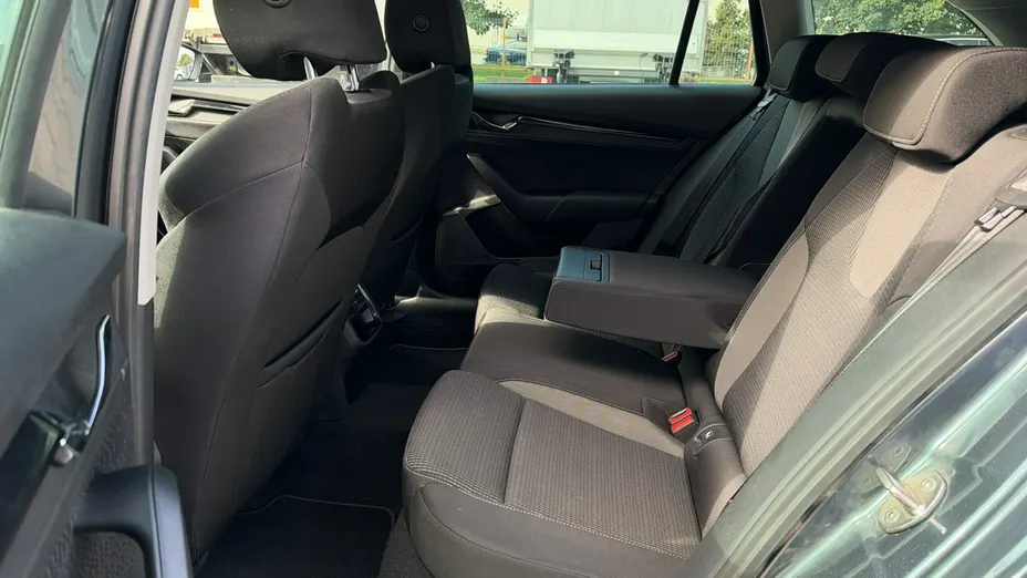 SKODA Octavia -