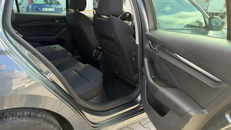SKODA Octavia -