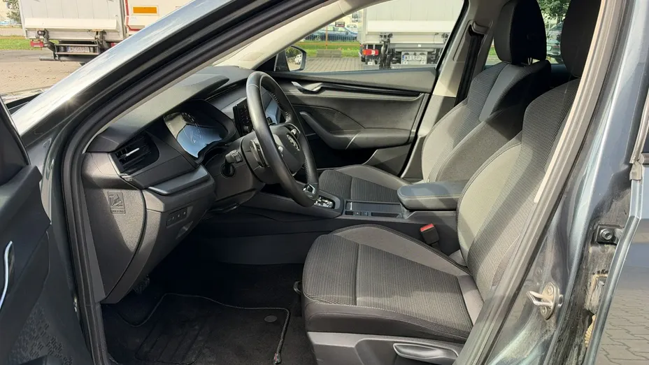 SKODA Octavia -