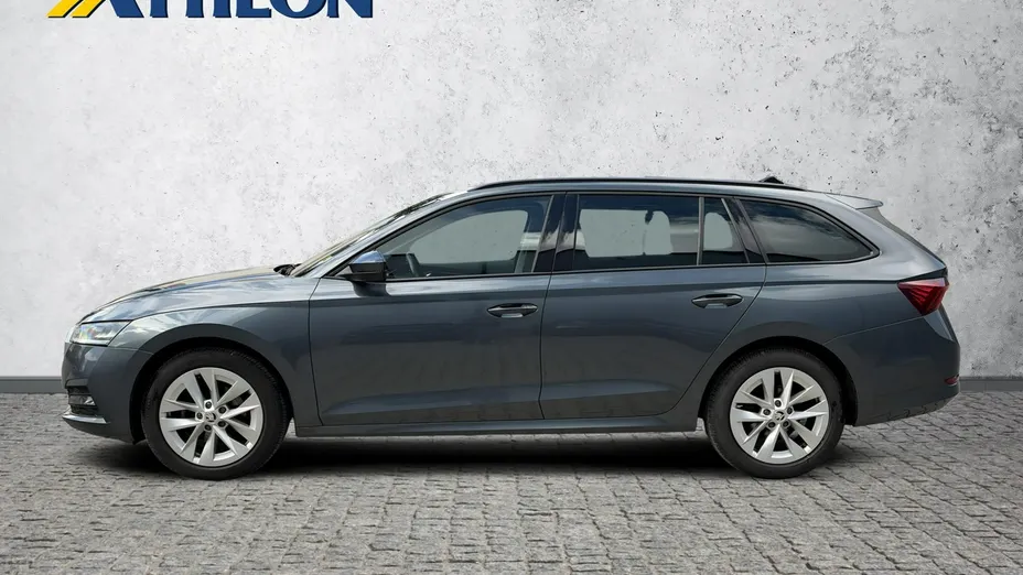SKODA Octavia -
